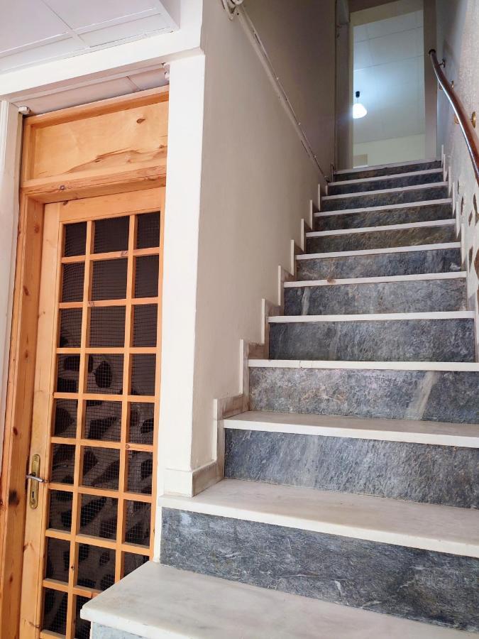 Asty Hotel Mytilene Bagian luar foto